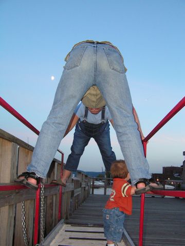 Click to display next picture